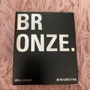 Kylie Bronzer